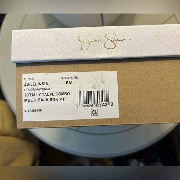 Jessica Simpson Baja Snake Embossed Jelinsia Wrap Open-Toe Bootie NWT - Picture 6 of 6